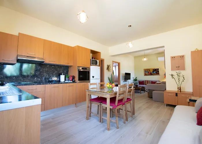 Casa Terra, Kremasti Rhodes With A View Of Nature Дом отдыха Кремасти