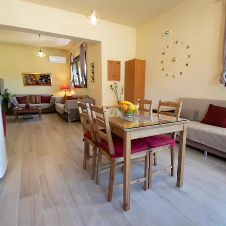 Casa Terra, Kremasti Rhodes With A View Of Nature Σπίτι διακοπών Κρεμαστή