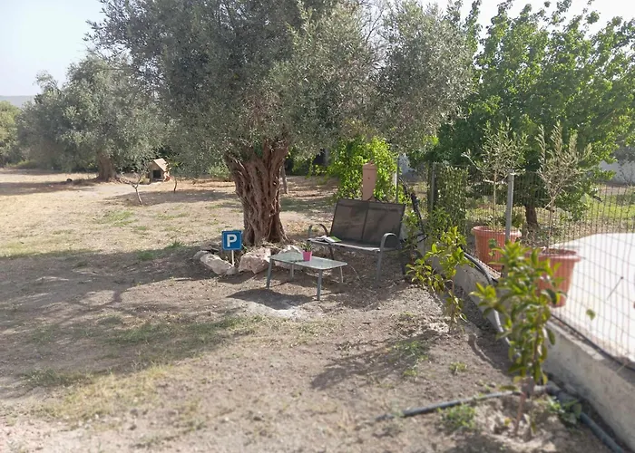 Casa Terra, Kremasti Rhodes With A View Of Nature Hébergement de vacances