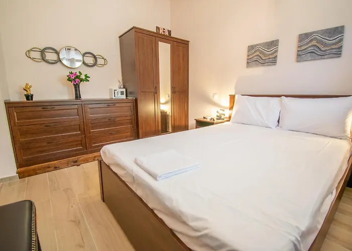 Casa Terra, Kremasti Rhodes With A View Of Nature Hébergement de vacances