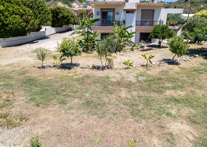 Hébergement de vacances Casa Terra, Kremasti Rhodes With A View Of Nature *