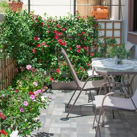 Nyaraló Casa Terra, Kremasti Rhodes With A View Of Nature Kremasztí