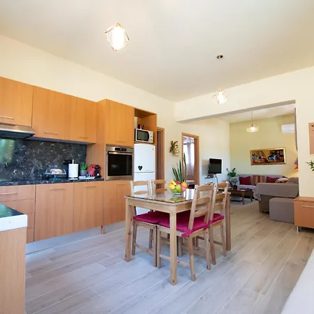 Casa Terra, Kremasti Rhodes With A View Of Nature Nyaraló Kremasztí