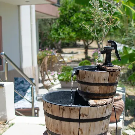 Casa Terra, Kremasti Rhodes With A View Of Nature Kremasztí